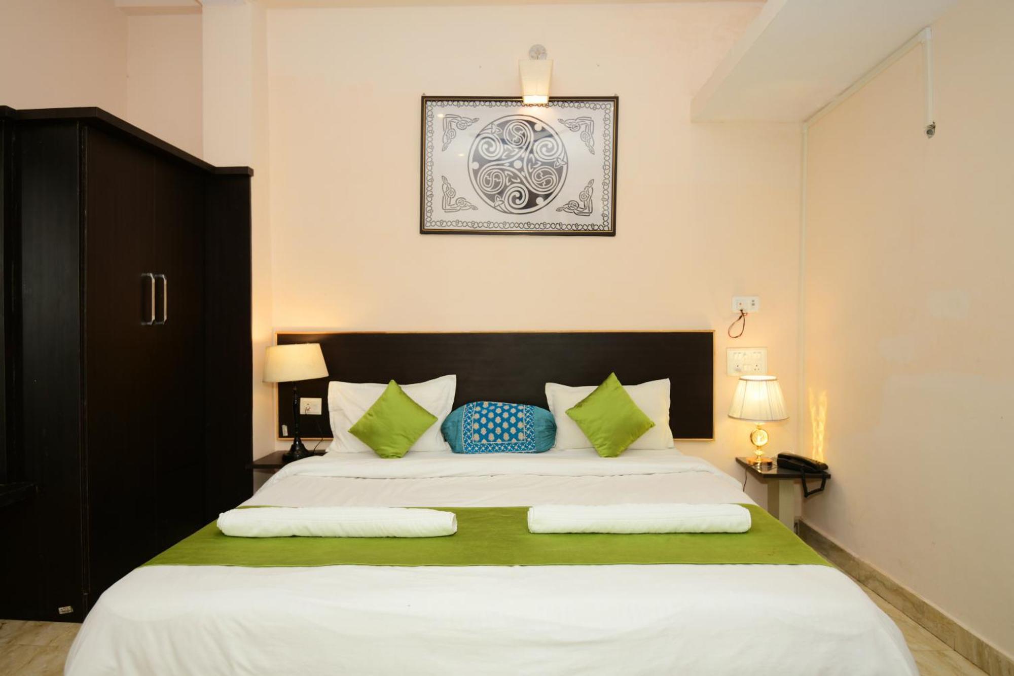 Ap Palace Hotel, Ayodhya Extérieur photo