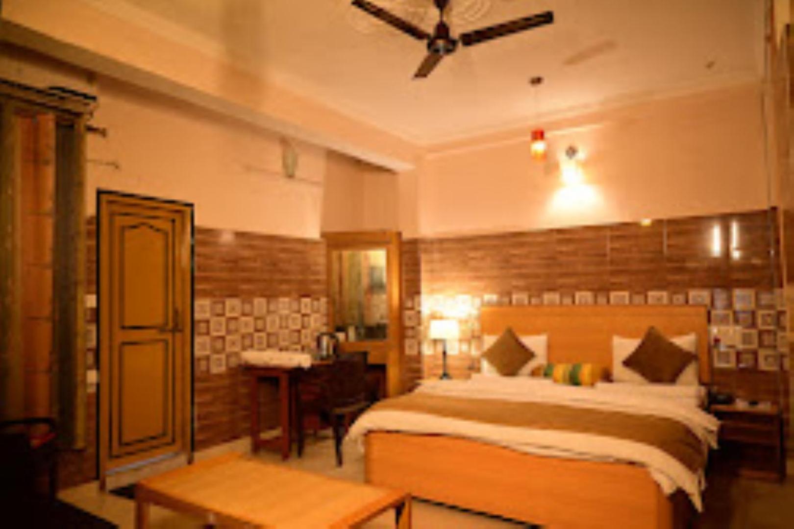 Ap Palace Hotel, Ayodhya Extérieur photo